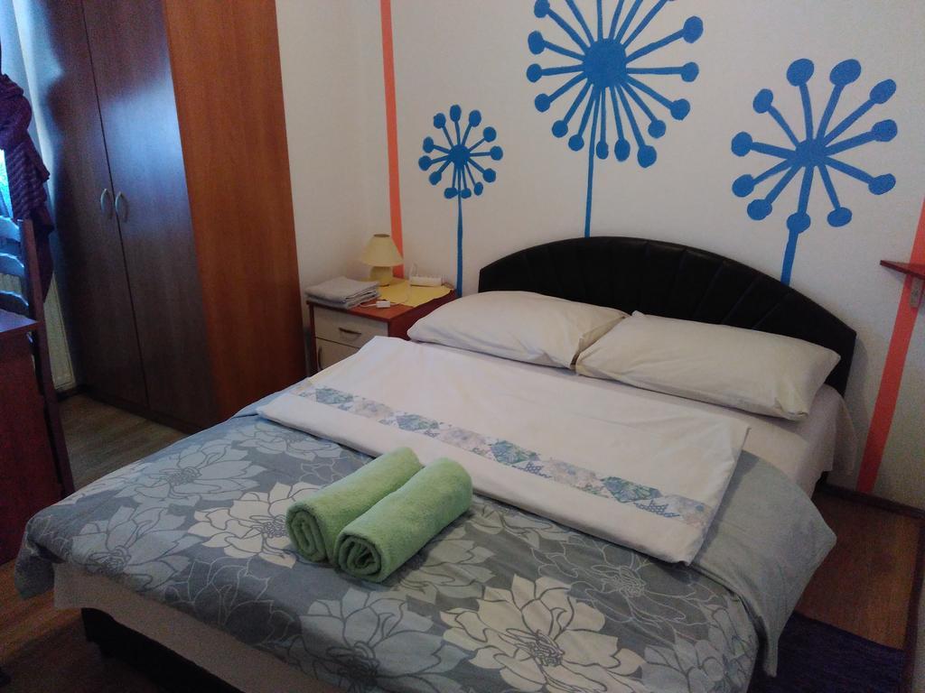 Bed And Breakfast Konoba Jure Krasno Polje Esterno foto