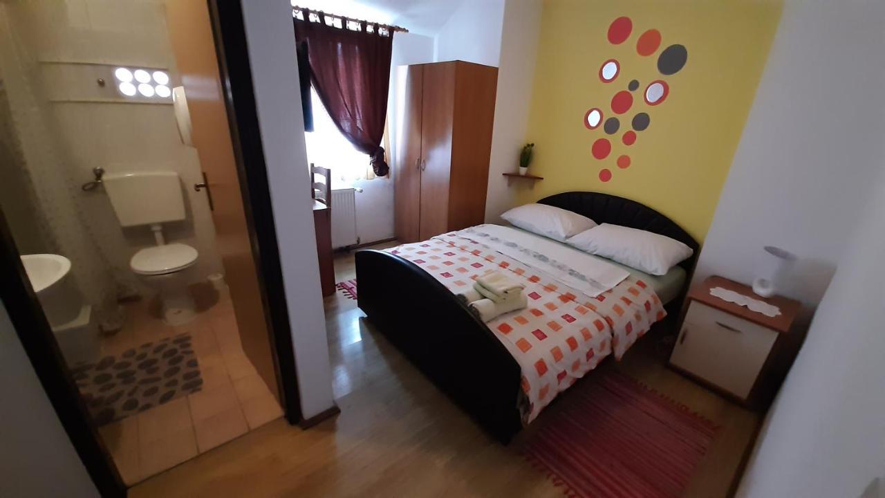 Bed And Breakfast Konoba Jure Krasno Polje Esterno foto